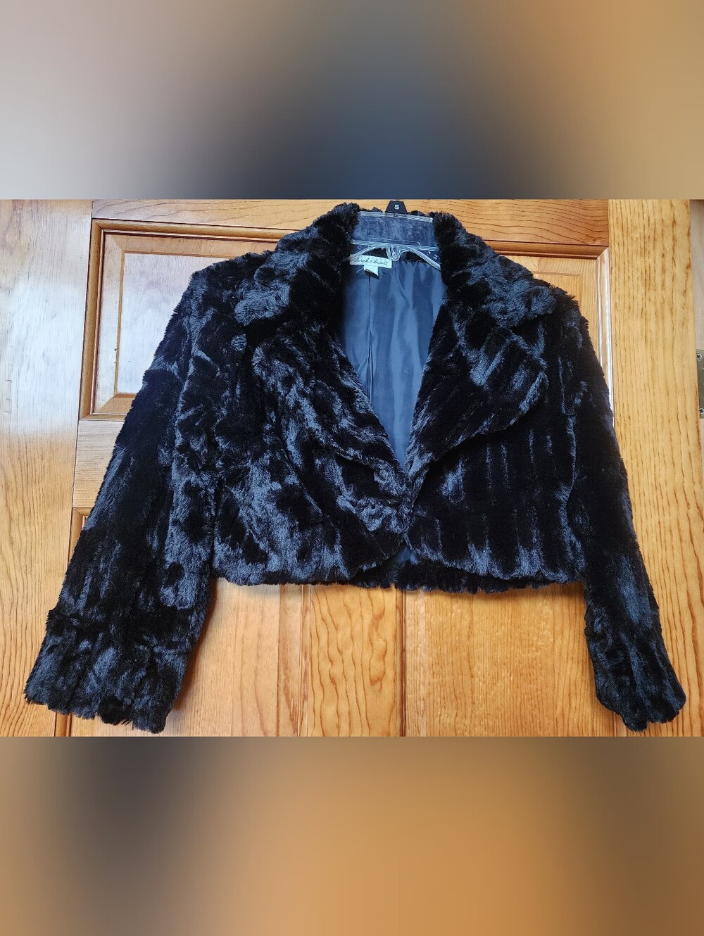 Derek Heart Black Cropped Faux-Fur Teddy Jacket